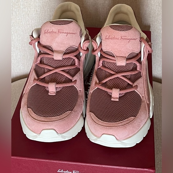 New Salvatore Ferragamo Chunky Skylar Sneakers - Picture 10 of 16